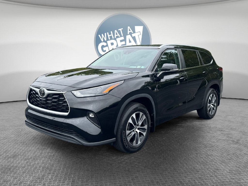 Used 2023 Toyota Highlander XLE AWD/4WD image 8
