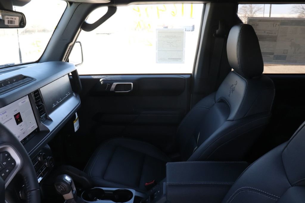 New 2026 Ford Bronco Badlands image 14