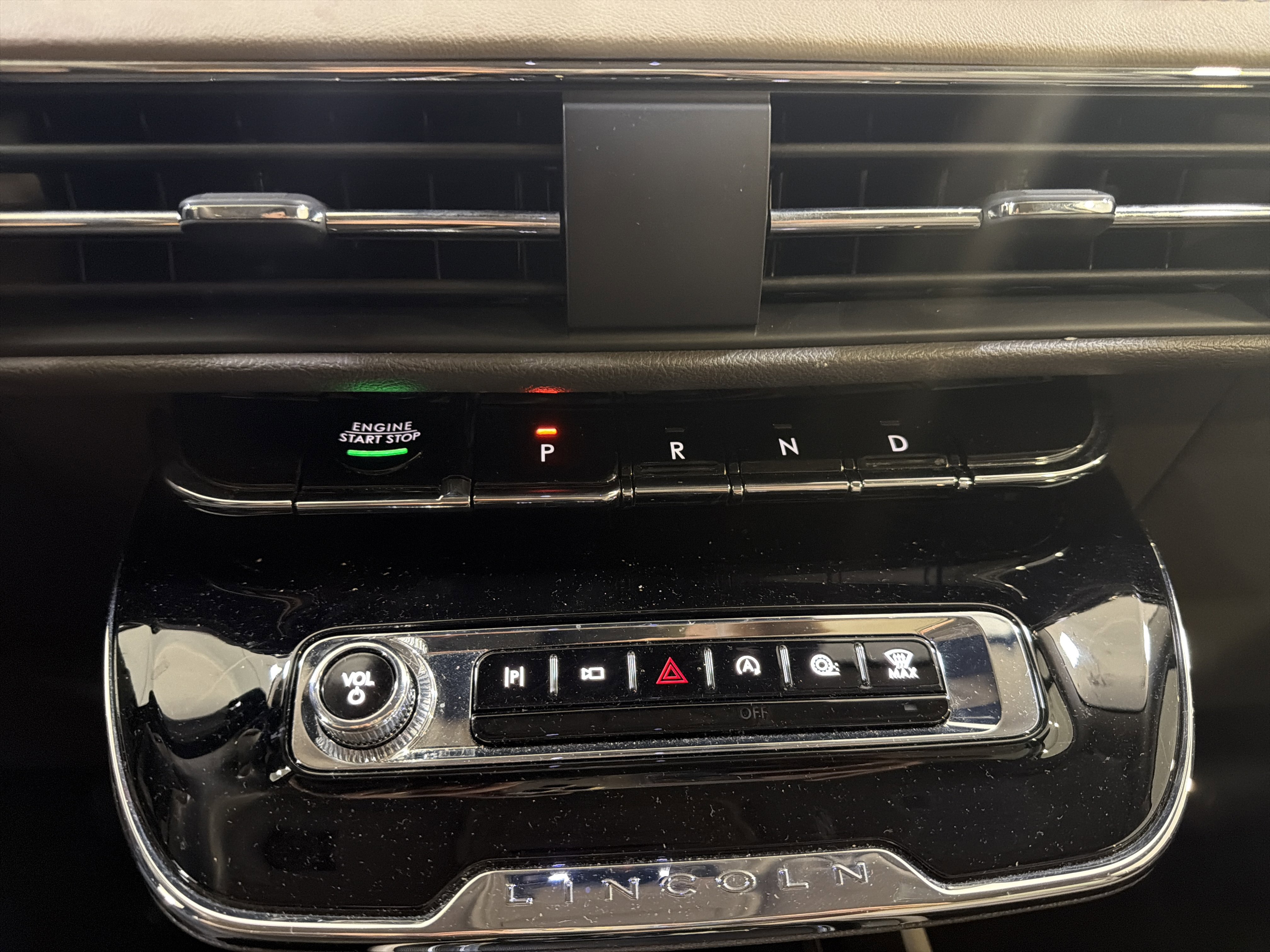 Used 2023 Lincoln Corsair FWD image 15
