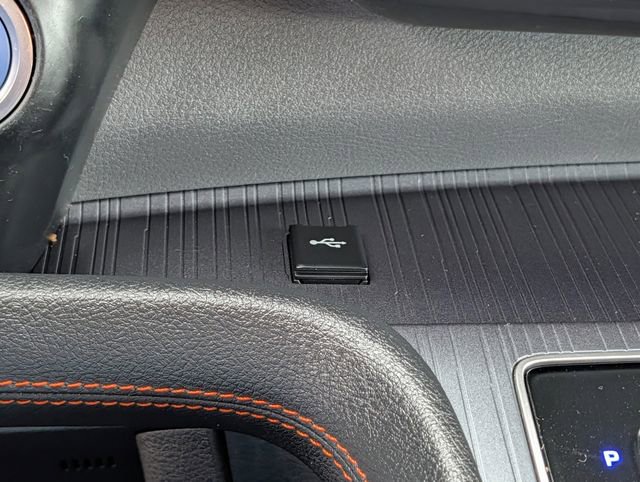 Used 2023 Toyota Sienna XSE AWD/4WD image 17