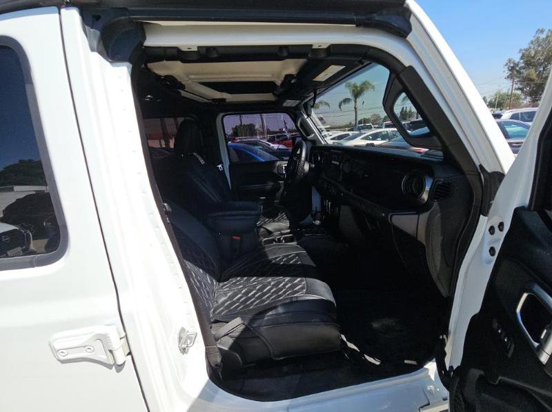 Used 2020 Jeep Wrangler Unlimited Sport AWD/4WD image 14