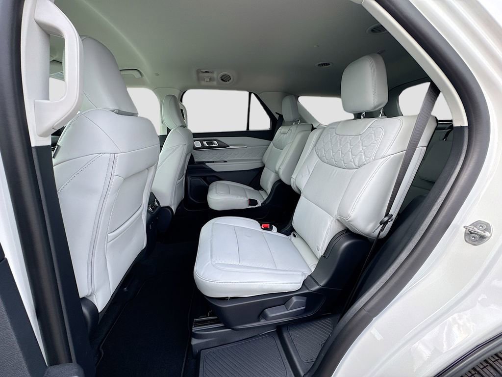 New 2026 Ford Explorer Platinum w/ LUX Leather Package AWD/4WD image 27