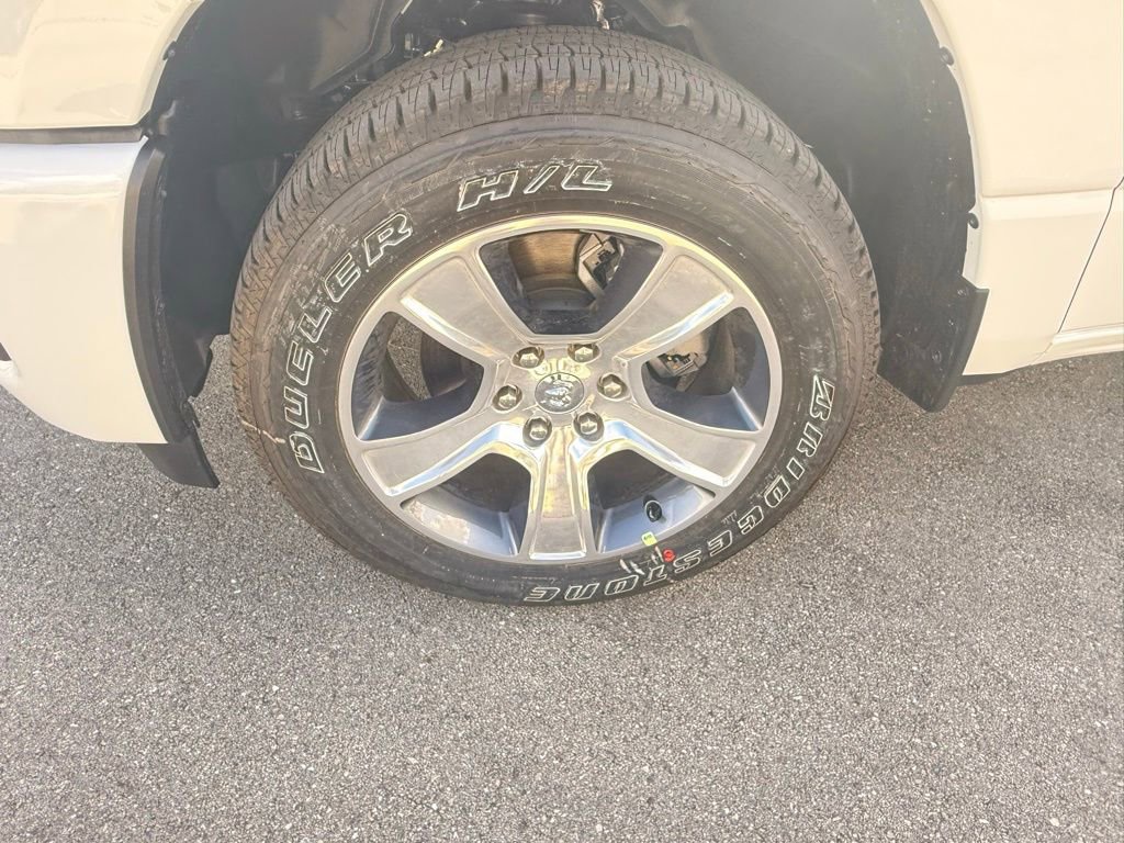 New 2026 RAM 1500 Express image 33