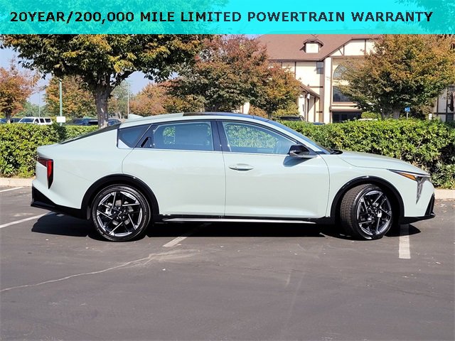 New 2025 Kia K4 GT-Line w/ GT-Line Sunroof Package image 3