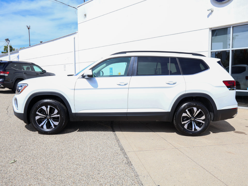 New 2026 Volkswagen Atlas SE AWD/4WD image 2
