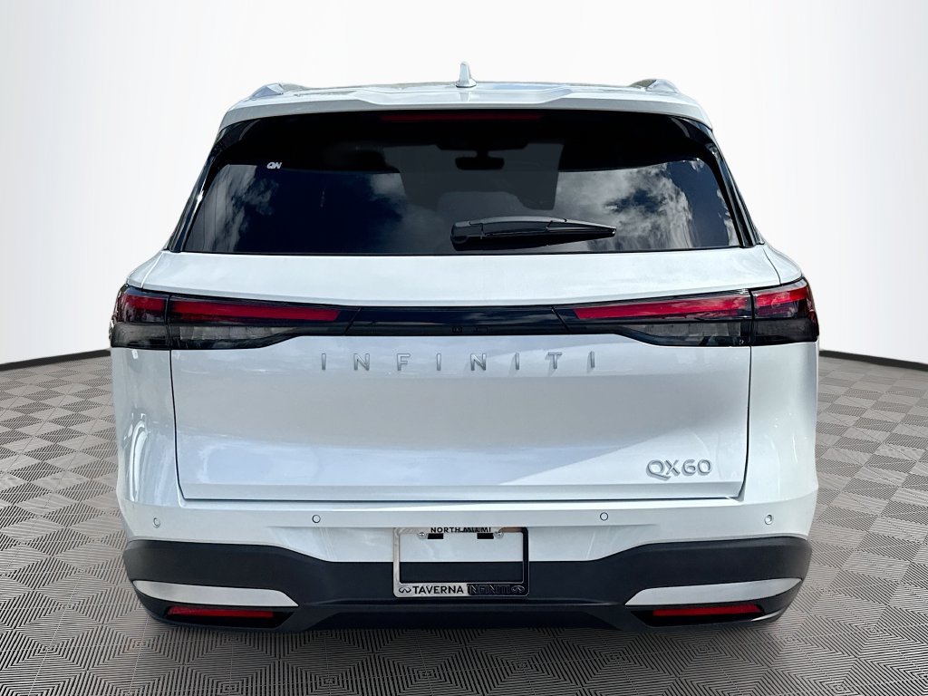 Used 2027 INFINITI QX60 Luxe w/ Cargo Package FWD image 7