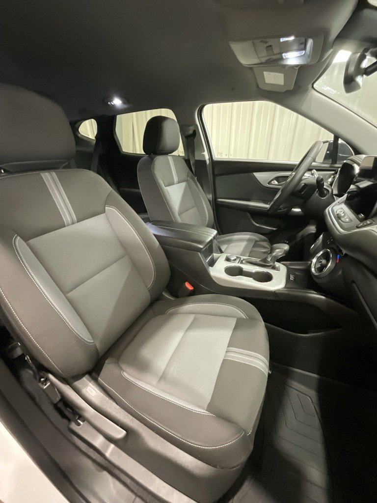 Used 2023 Chevrolet Blazer LT w/ Convenience Package image 13
