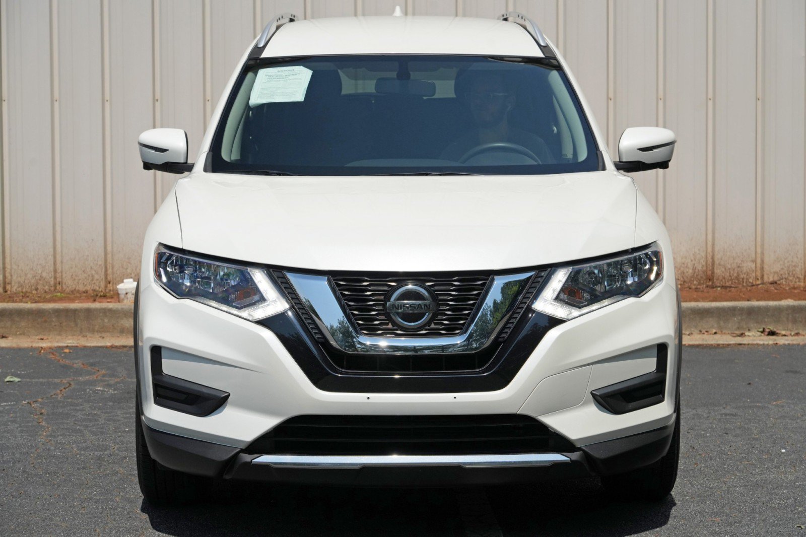 Used 2018 Nissan Rogue SV w/ Premium Package AWD/4WD image 43