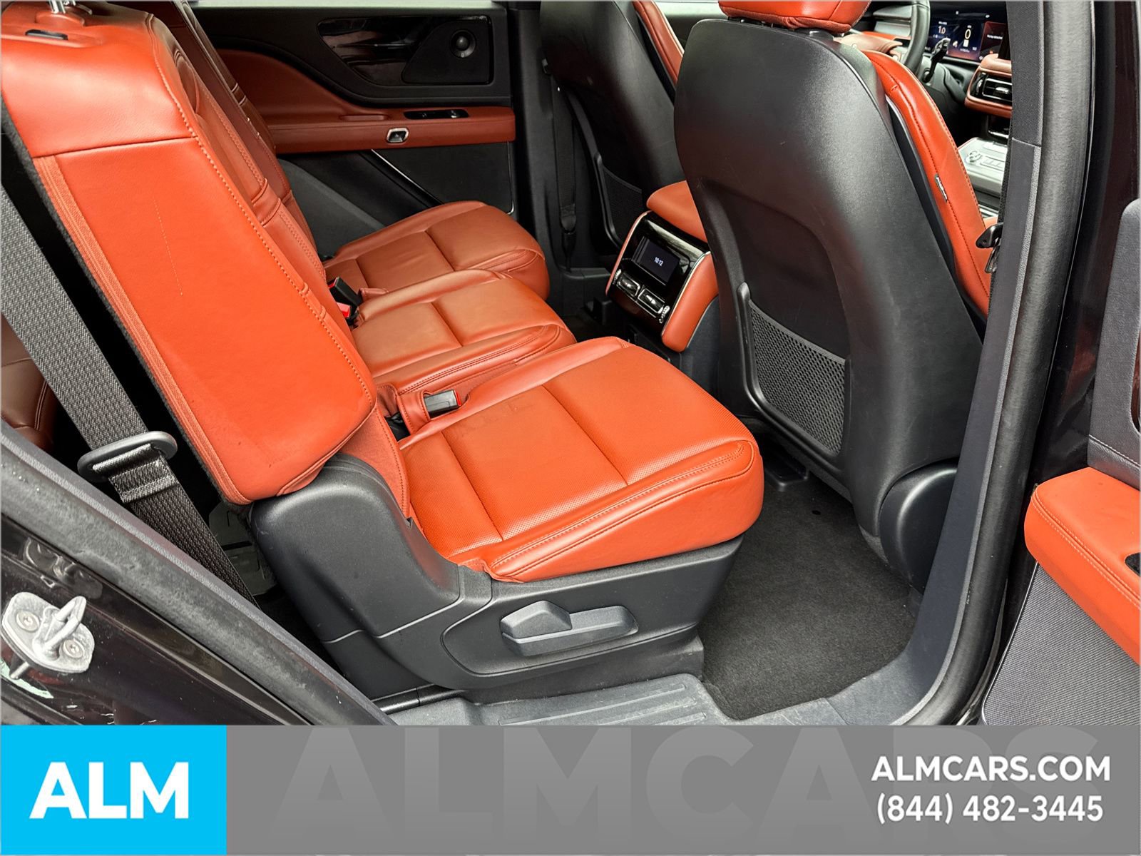 Used 2025 Lincoln Aviator Reserve image 17