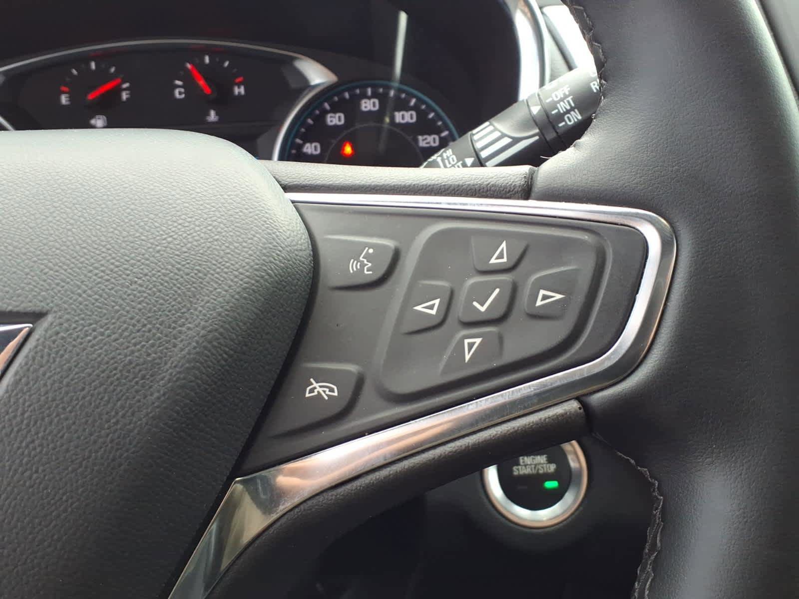 Used 2024 Chevrolet Equinox LT AWD/4WD image 16