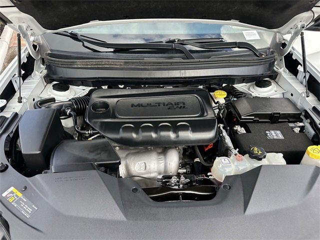 Used 2023 Jeep Cherokee Altitude Lux image 26