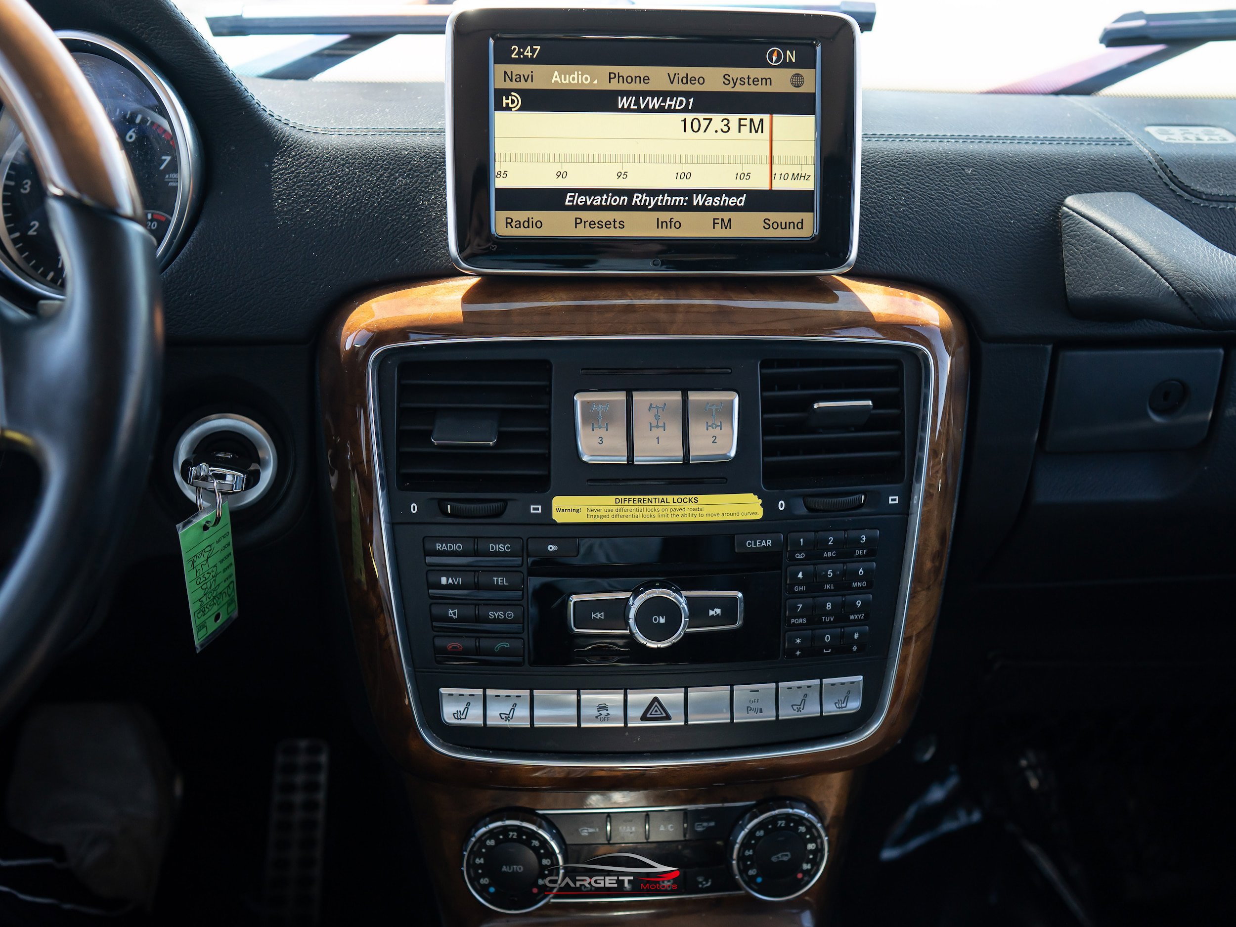 Used 2013 Mercedes-Benz G 550 image 29