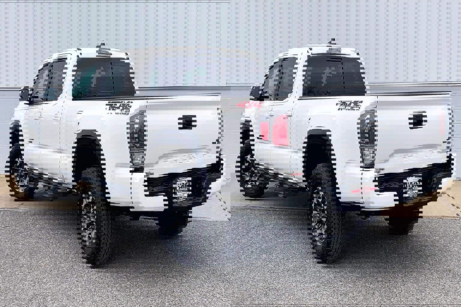 Used 2023 Toyota Tacoma TRD Off-Road image 15