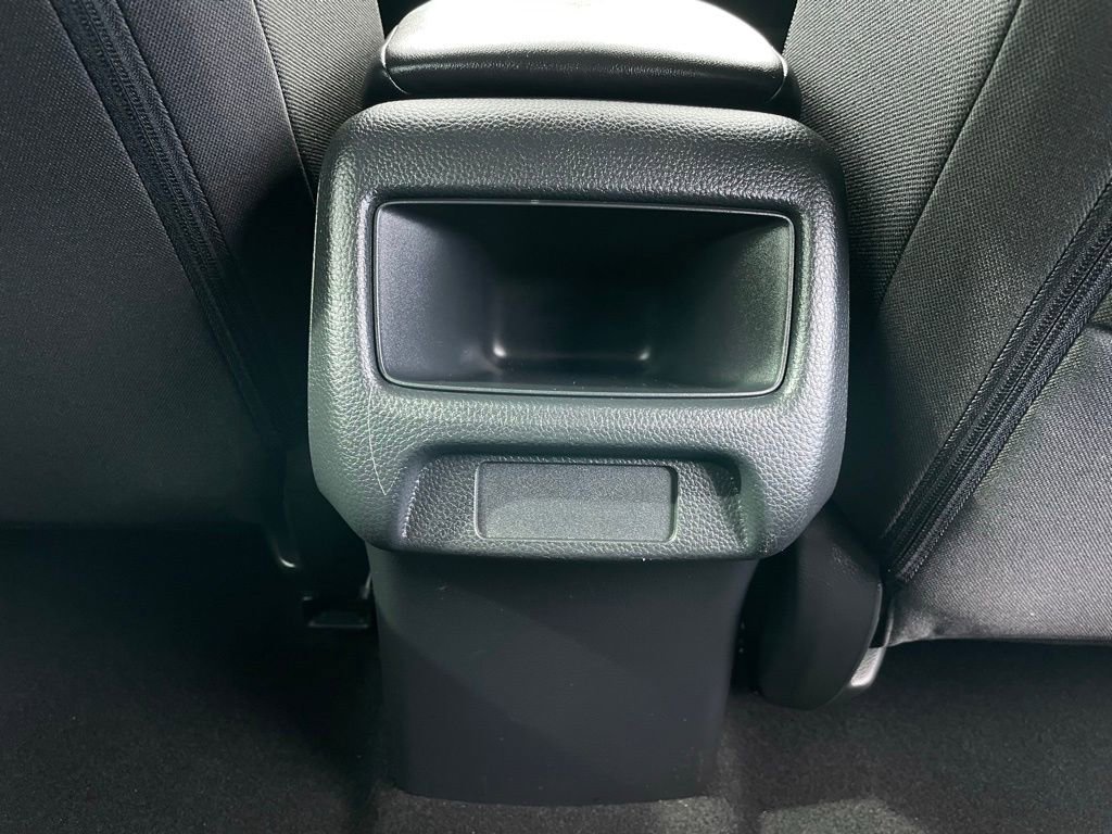 Certified 2025 Honda HR-V LX image 36