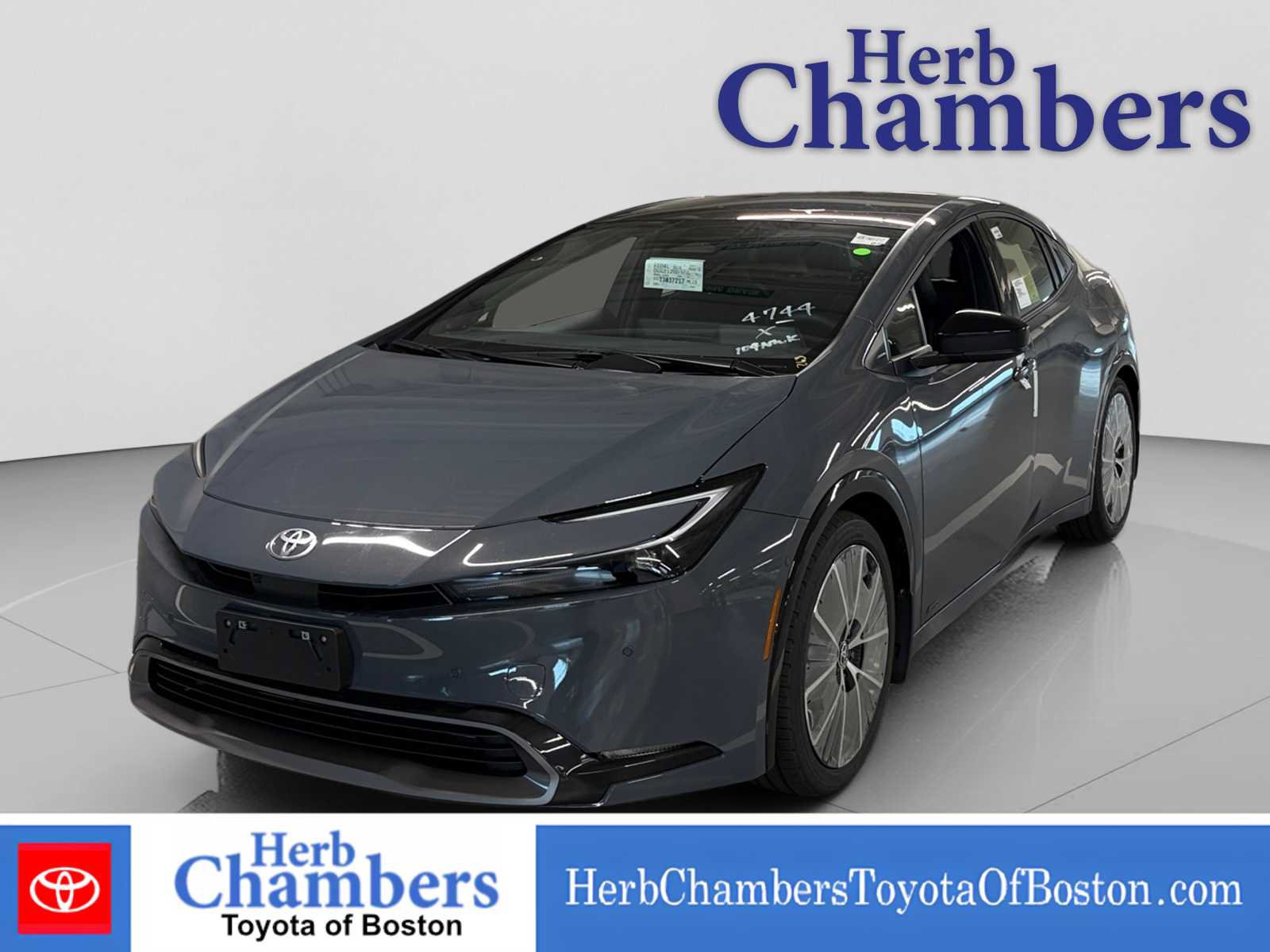 New 2026 Toyota Prius Limited AWD/4WD image 8