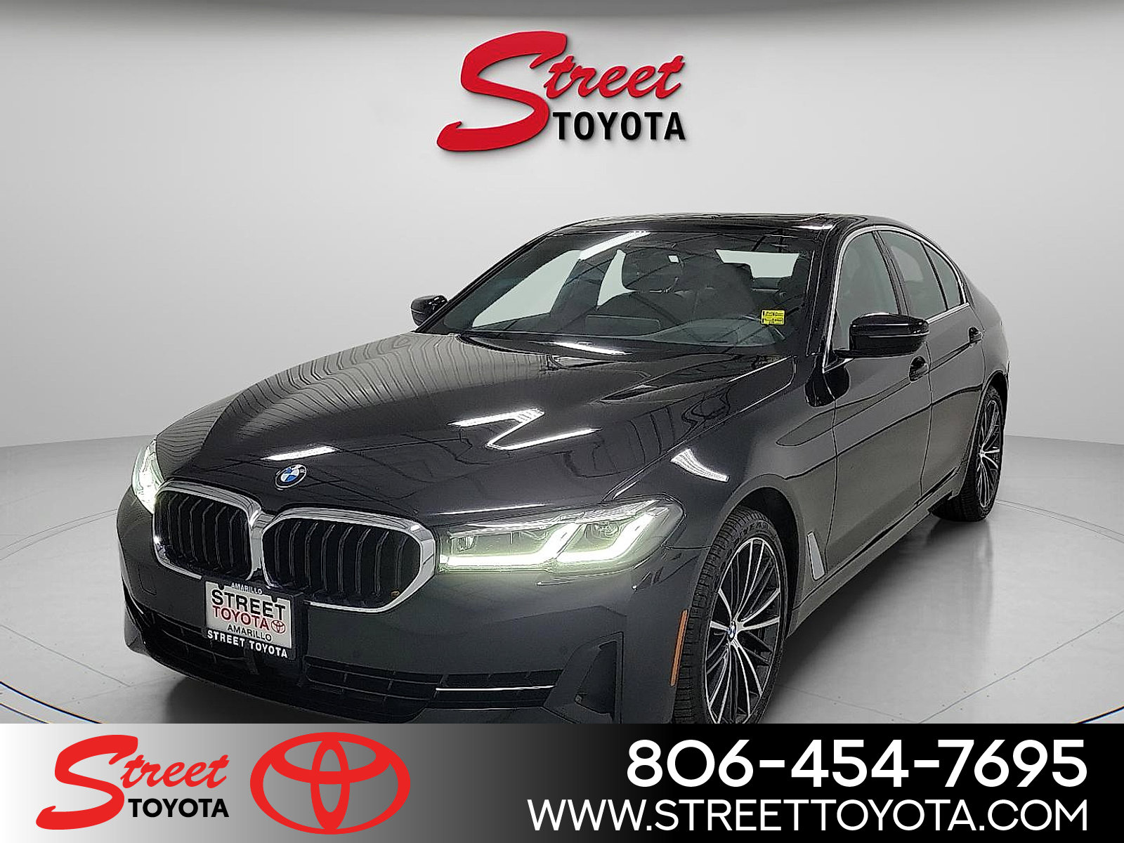 Used 2023 BMW 540i xDrive image 1
