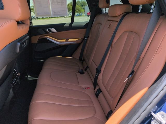 Used 2021 BMW X5 sDrive40i w/ Premium Package RWD image 14