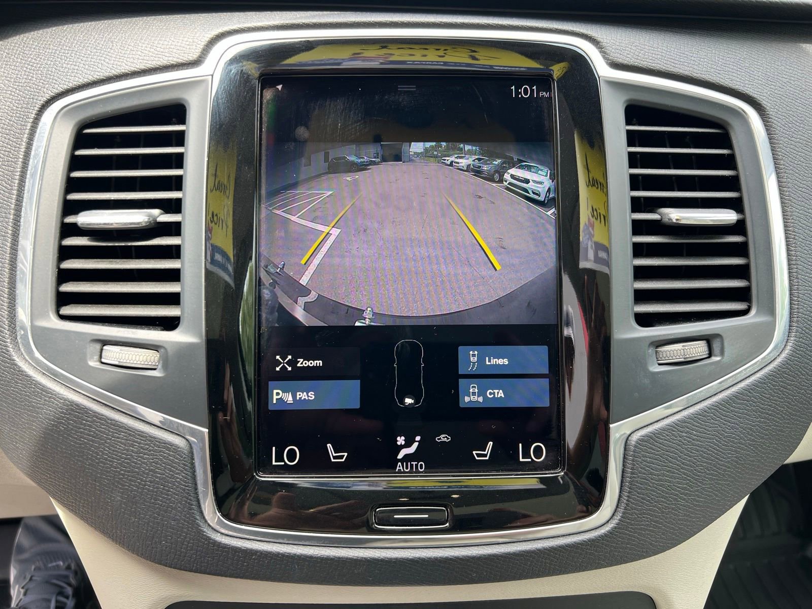Used 2020 Volvo XC90 T5 Momentum w/ Protection Package Premier FWD image 39