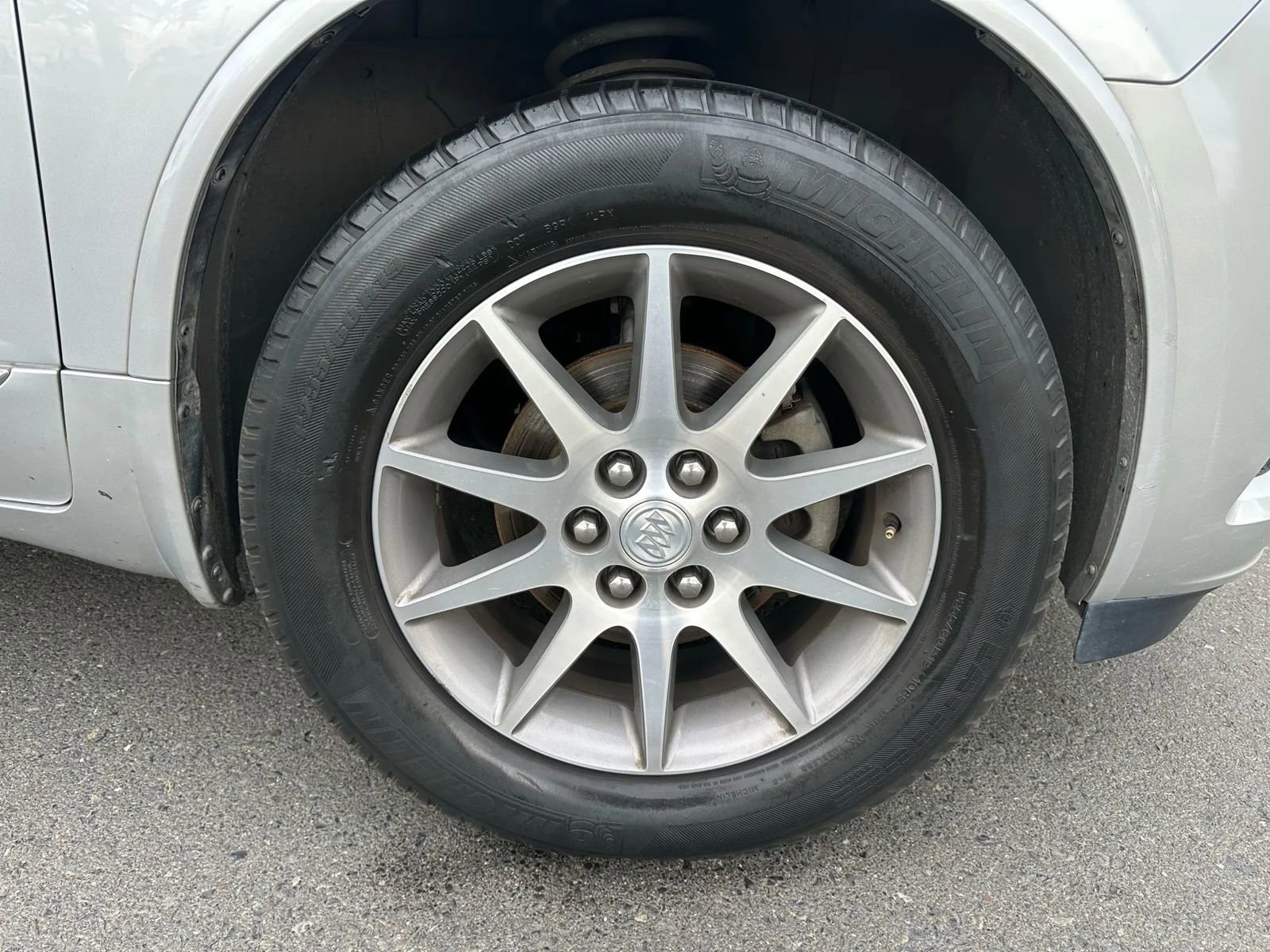 Used 2017 Buick Enclave Leather image 24