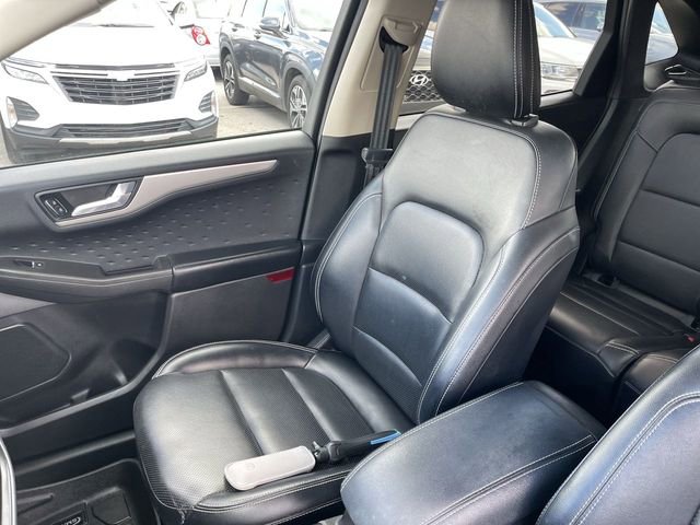 Used 2020 Ford Escape SE Sport image 25