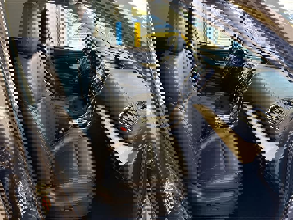 Used 2019 Subaru Ascent Limited image 23