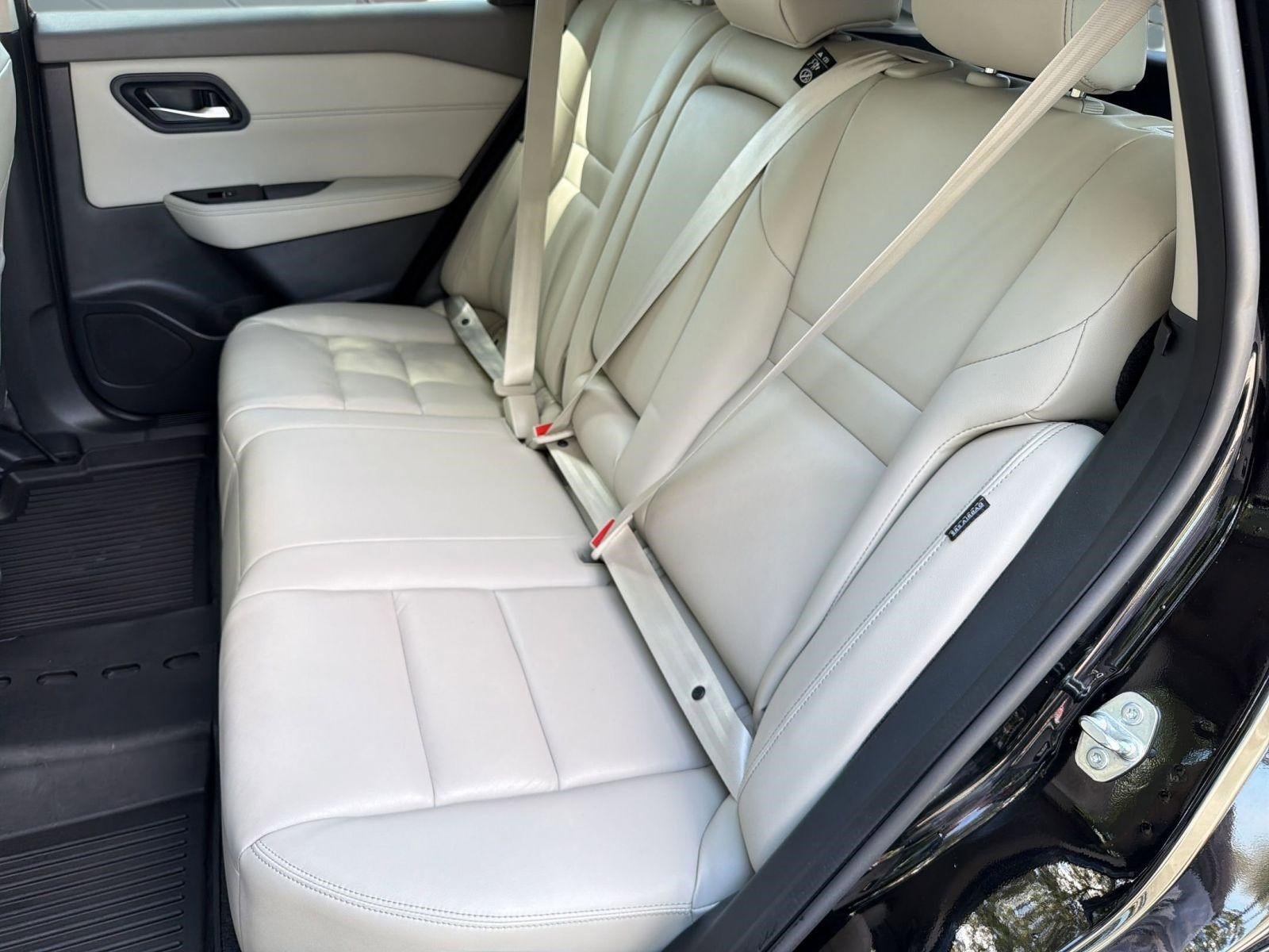 Used 2023 Nissan Rogue SL FWD image 15