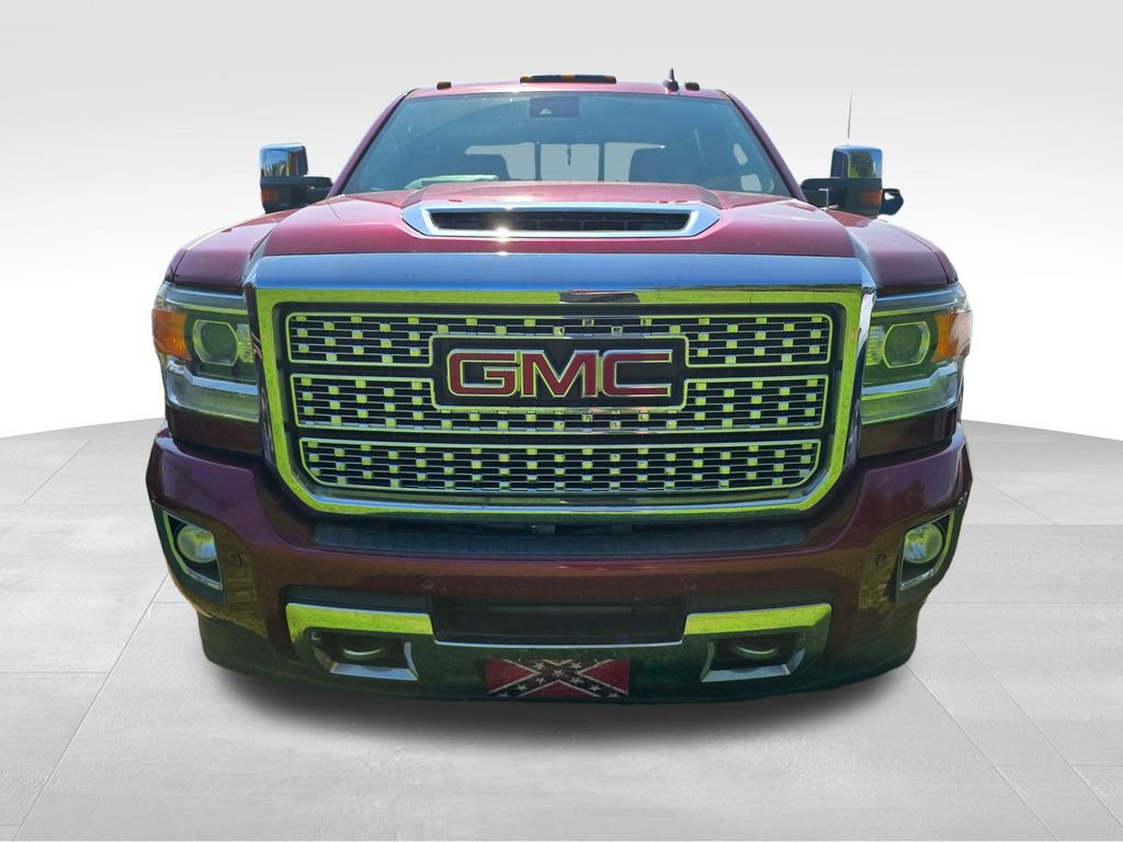 Used 2018 GMC Sierra 3500 Denali w/ Duramax Plus Package AWD/4WD image 6