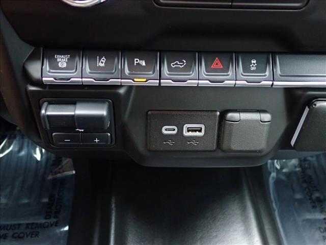 Used 2025 GMC Sierra 2500 Pro w/ 1SA Pro Safety Plus Package image 17