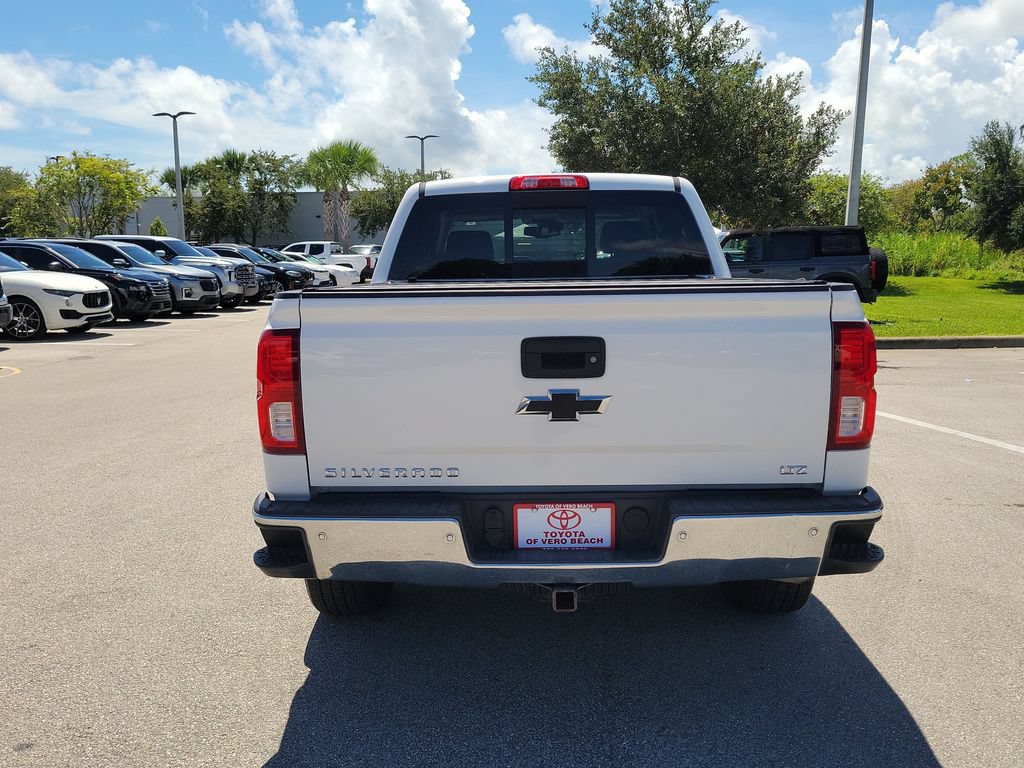 Used 2018 Chevrolet Silverado 1500 LTZ w/ Sport Package AWD/4WD image 5