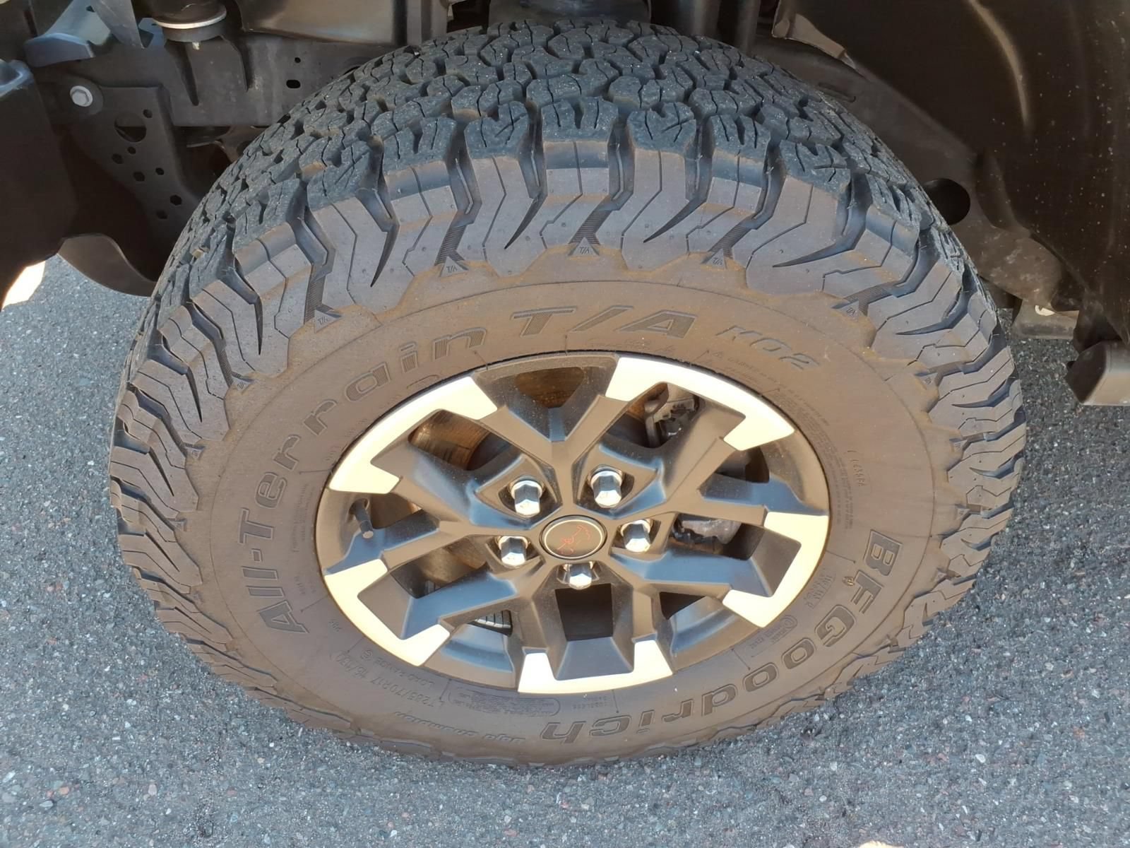 Used 2025 Jeep Wrangler Unlimited Rubicon AWD/4WD image 10