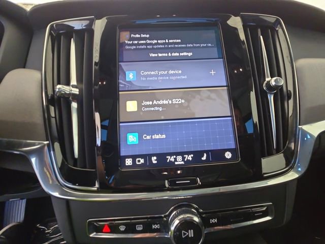 Used 2022 Volvo S90 B6 Inscription w/ Advanced Package image 4