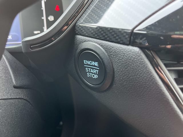 Used 2025 Ford Escape ST-Line AWD/4WD image 33
