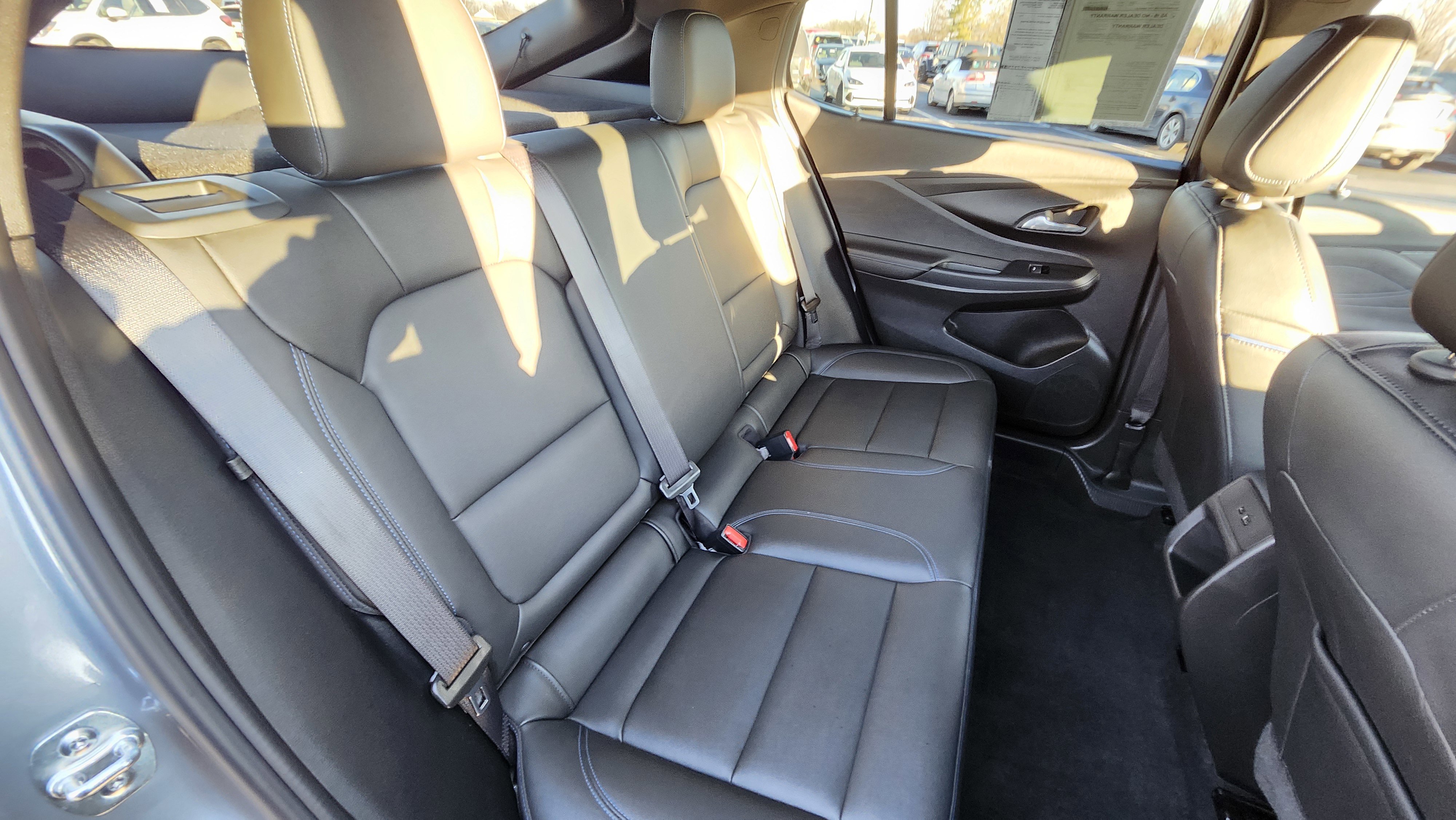 Used 2025 Buick Envista Sport Touring image 20