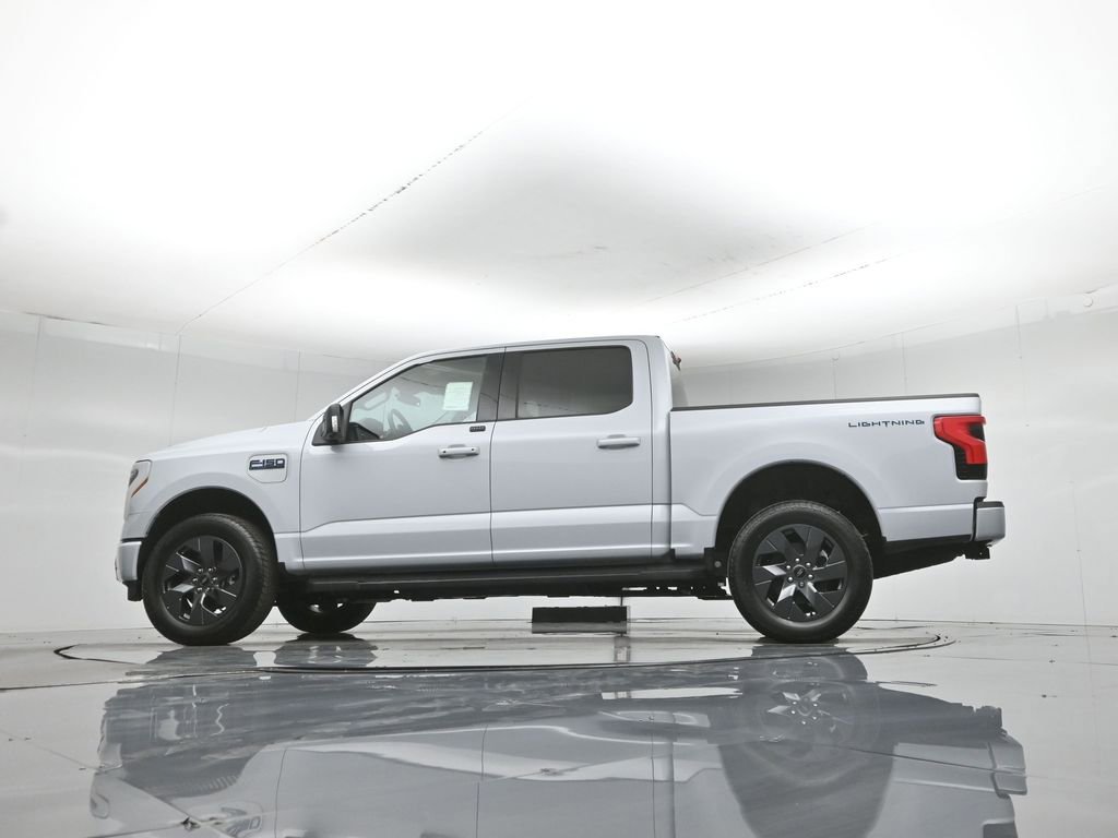 New 2025 Ford F150 Lightning Flash AWD/4WD image 53