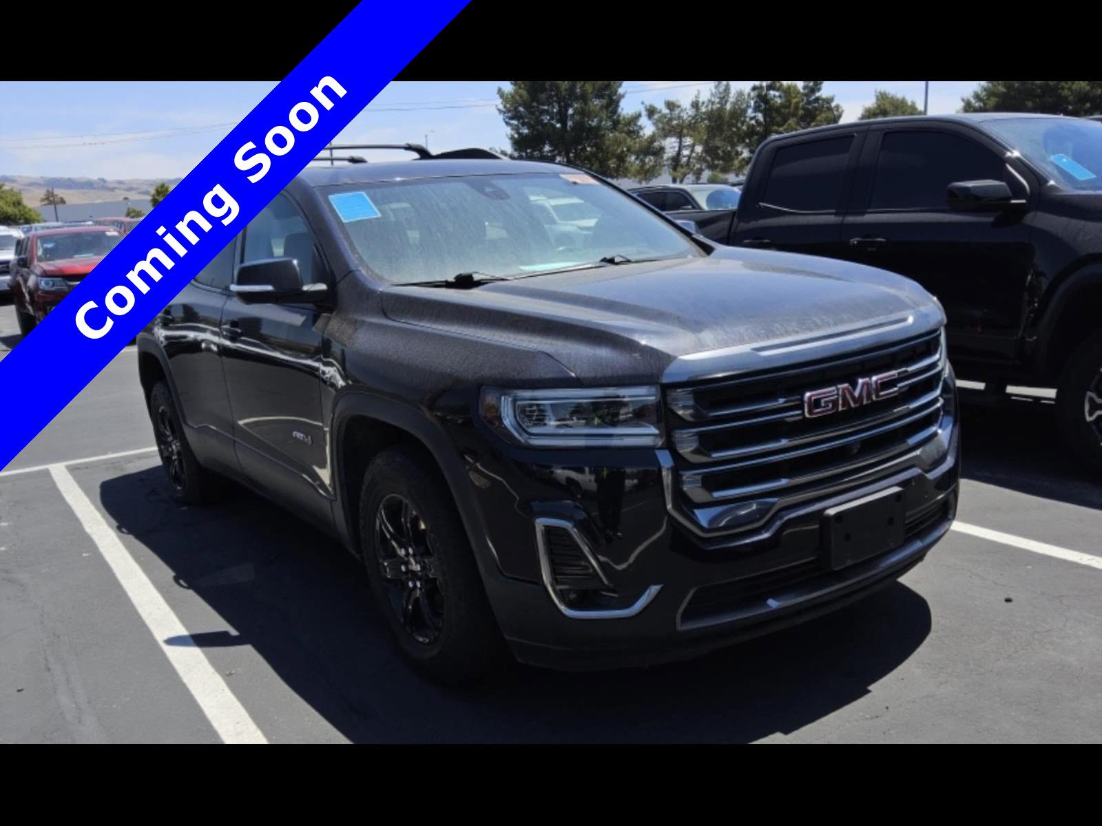Used 2022 GMC Acadia AT4 w/ Technology Package AWD/4WD image 7