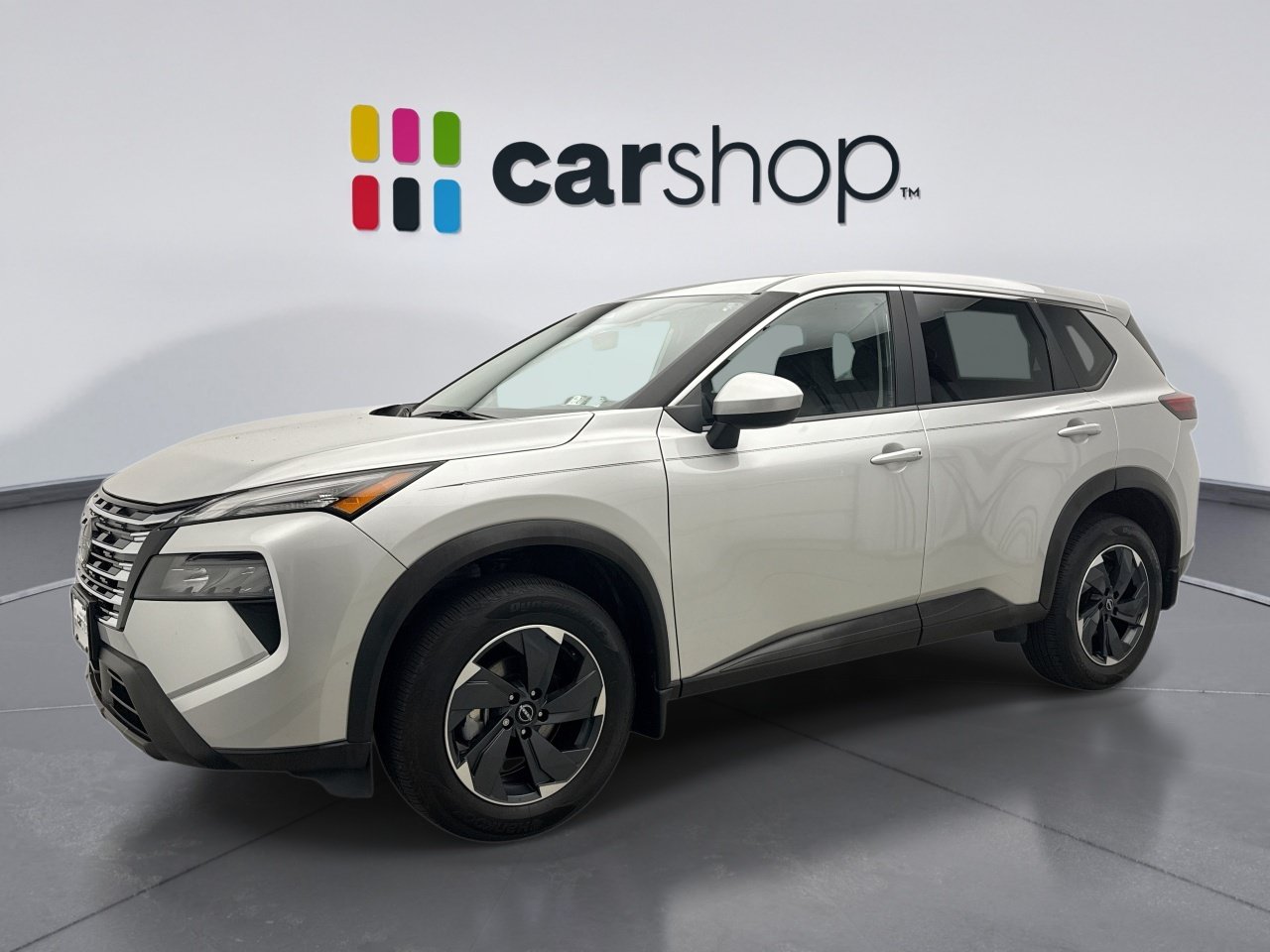 Used 2024 Nissan Rogue SV