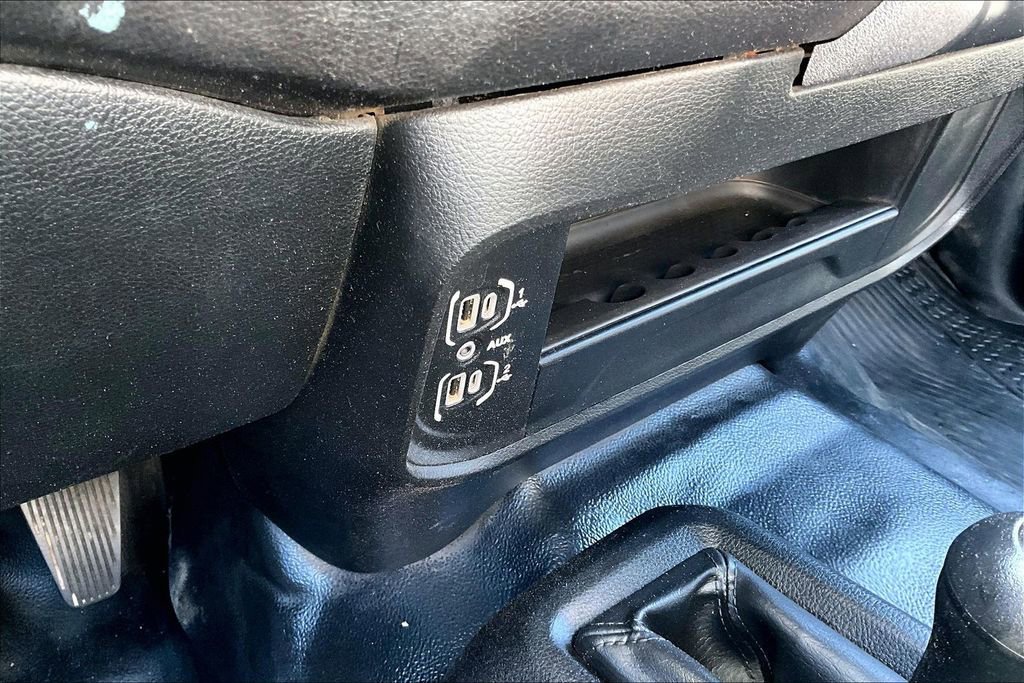 Used 2024 RAM 3500 Tradesman w/ Chrome Appearance Group image 28