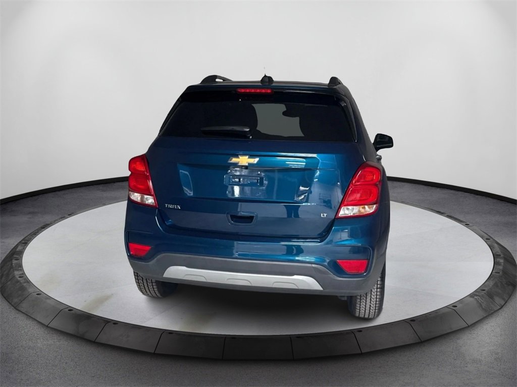Used 2020 Chevrolet Trax LT w/ LT Convenience Package image 6