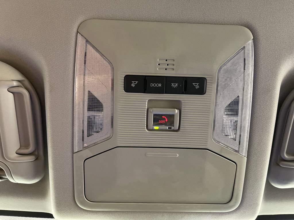 Certified 2025 Toyota RAV4 XLE FWD image 29