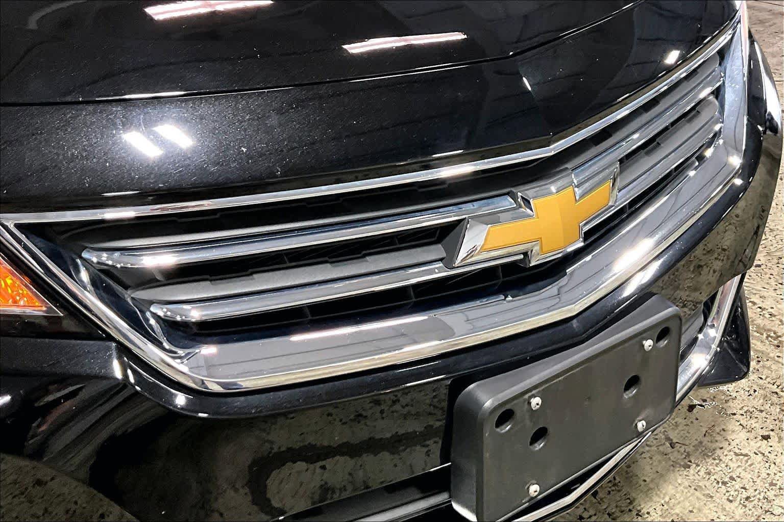 Used 2019 Chevrolet Impala LT w/ Sunroof and Spoiler Package FWD image 28