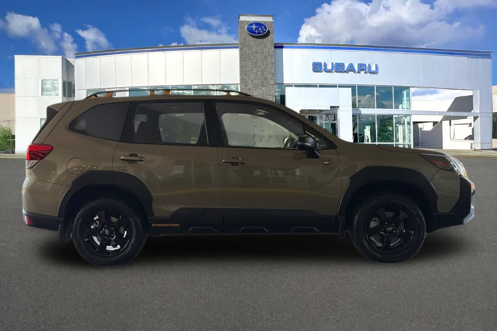 Certified 2023 Subaru Forester Wilderness AWD/4WD image 6