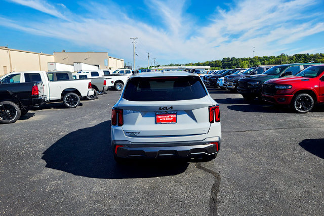 Used 2025 Kia Sorento SX AWD/4WD image 33