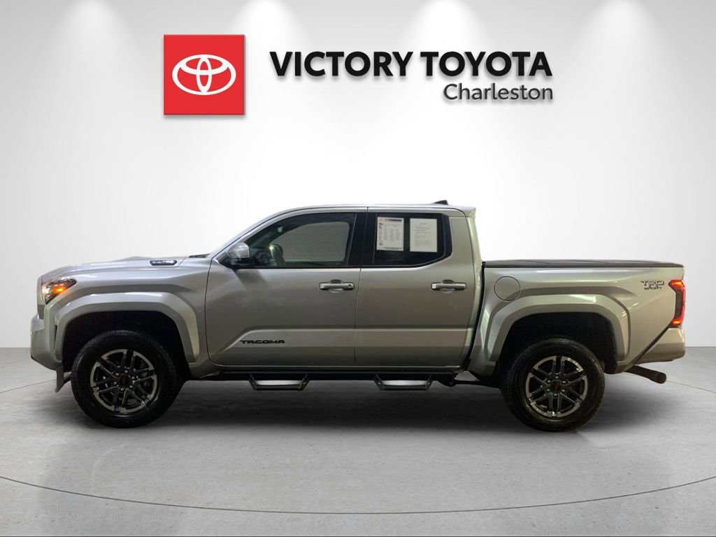 Used 2024 Toyota Tacoma TRD Sport w/ TRD Sport Upgrade Package AWD/4WD image 2