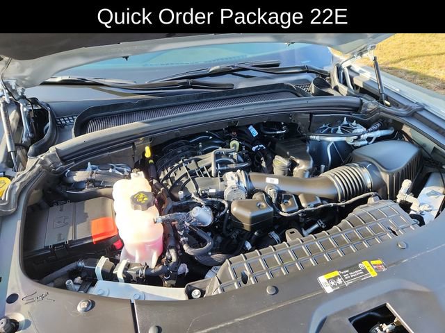 Used 2025 Jeep Grand Cherokee Limited w/ Luxury Tech Group II image 16