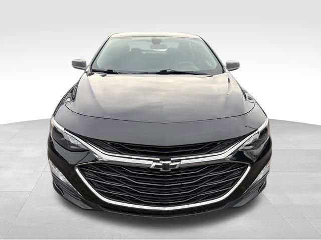 Used 2020 Chevrolet Malibu LT w/ Redline Edition image 11