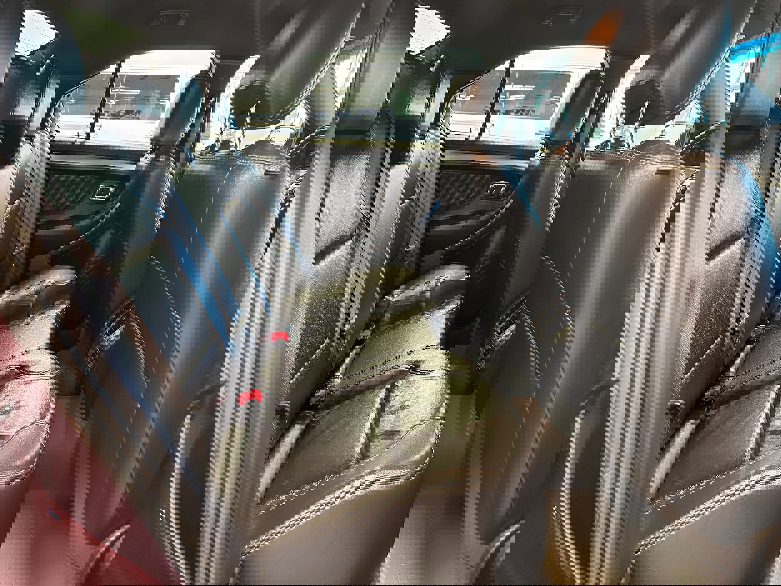 Used 2018 Ford Taurus SEL w/ Equipment Group 201A image 14