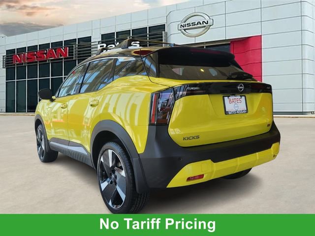 New 2025 Nissan Kicks SR FWD image 4