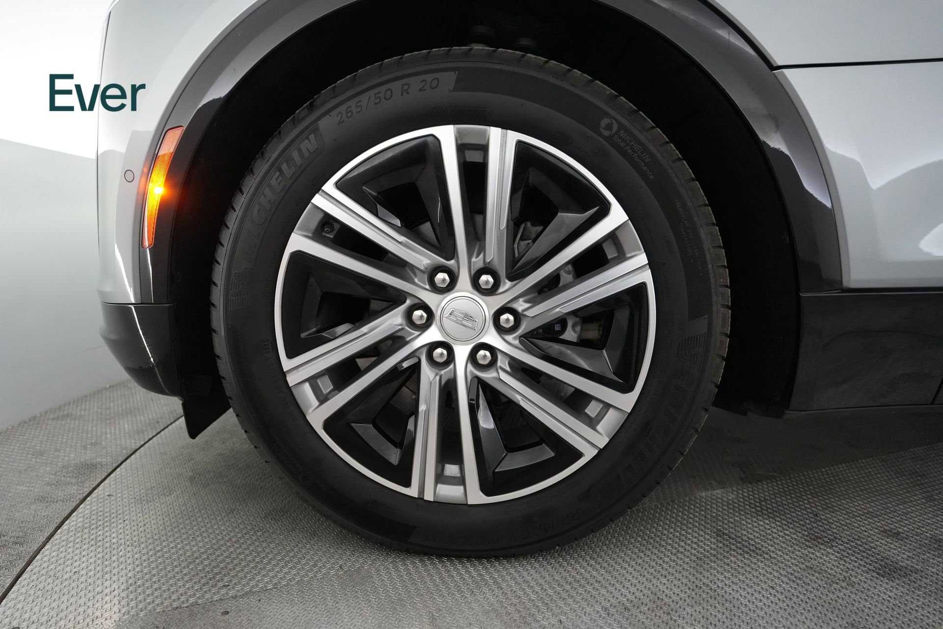Used 2024 Cadillac Lyriq Luxury RWD image 19