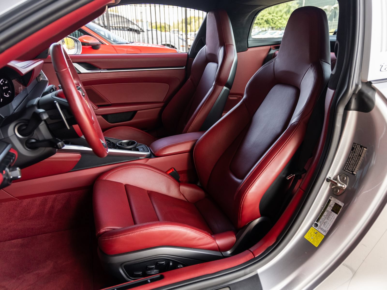 Certified 2022 Porsche 911 Targa 4S AWD/4WD image 5