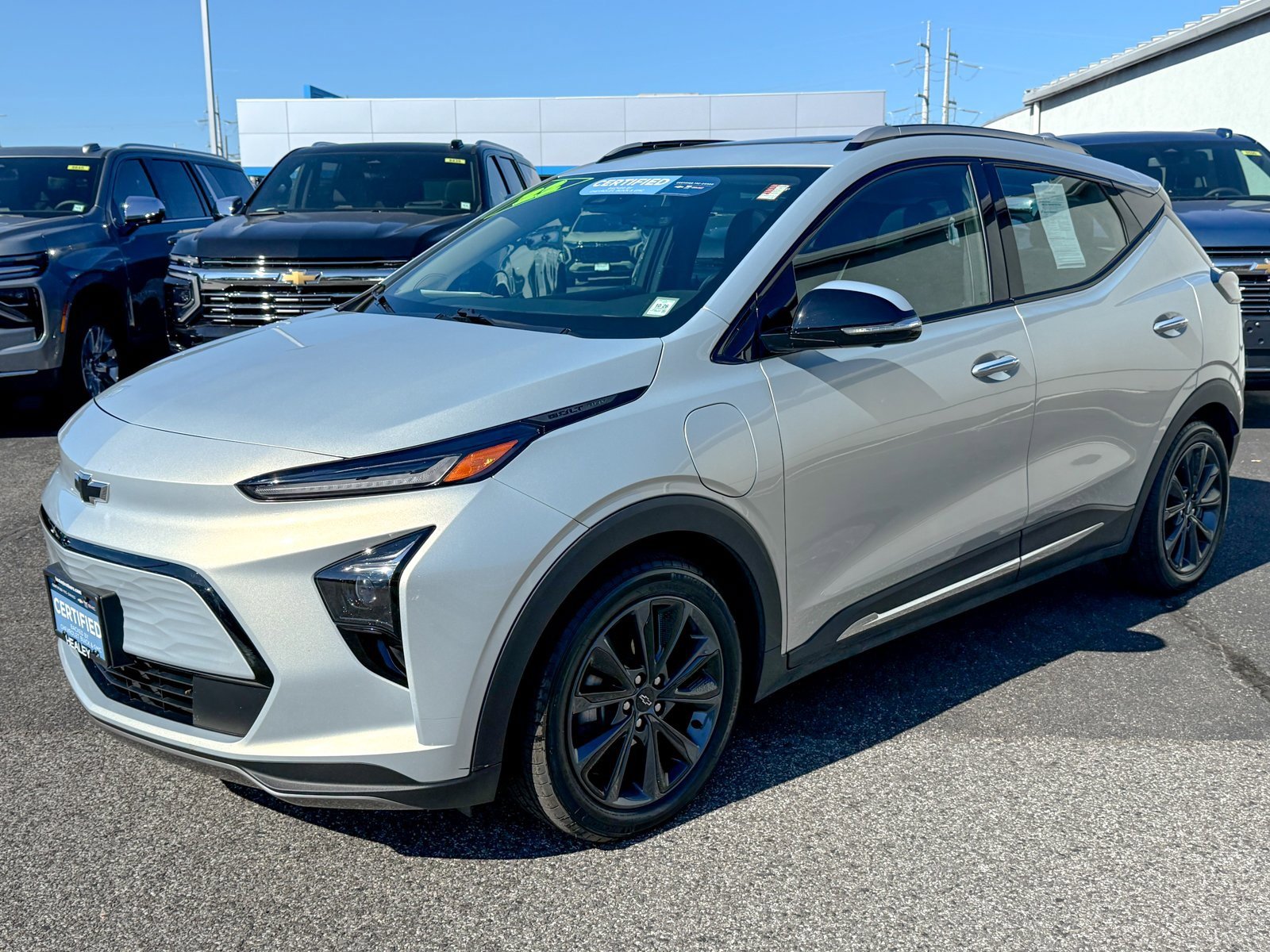 Used 2022 Chevrolet Bolt EUV Premier w/ Launch Edition image 3